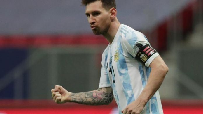 Lionel Messi, mardi lors du match Argentine-Colombie.