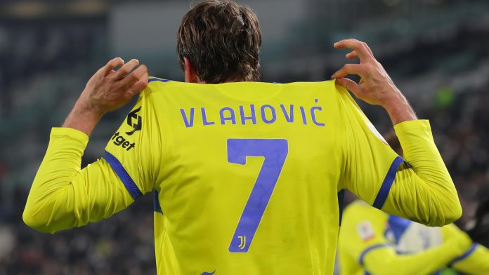 UEFA Champions League - Villarreal - Juventus: Una nueva estrella sube al ruedo Dusan Vlahovic

